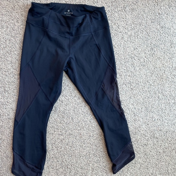 Athleta cropped legging with mesh side detail size small navy blue - Picture 1 of 5